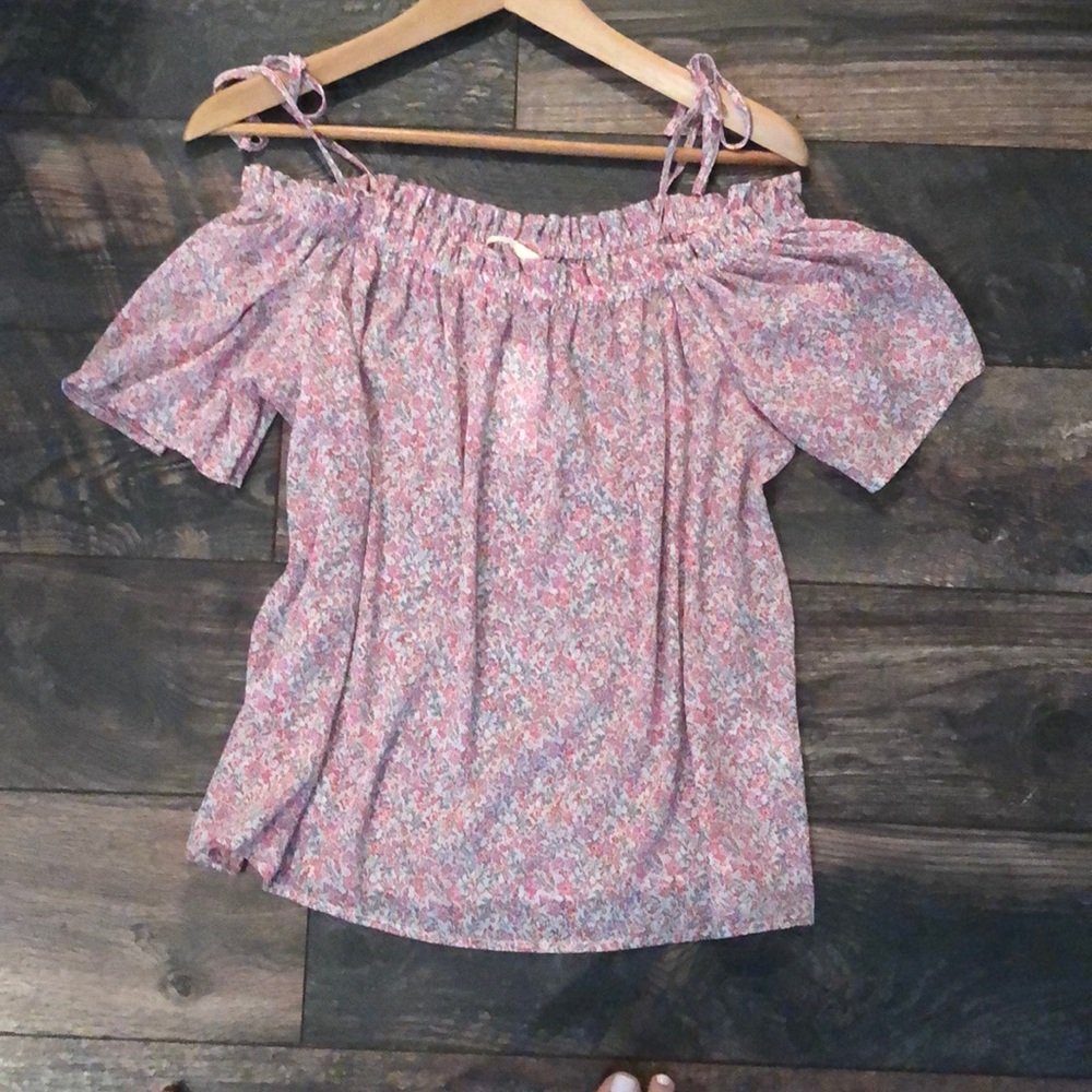 Pink top